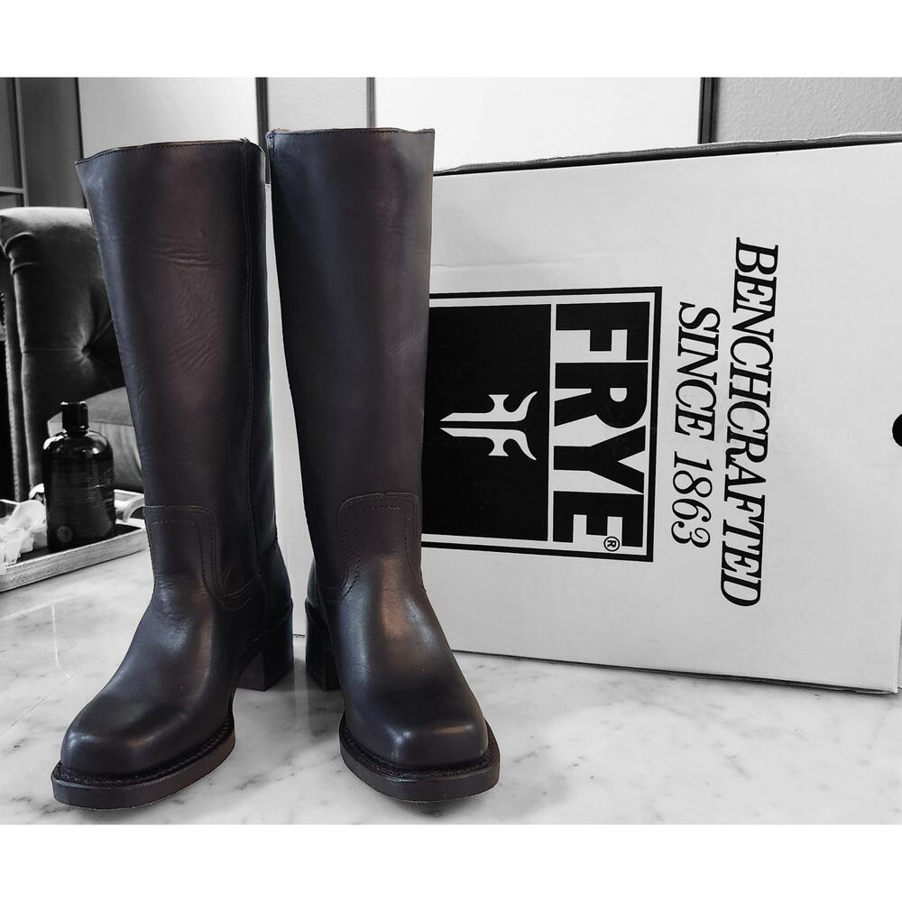 NIB, VTG Frye Campus 14L Boots Black Lug Square Toe- Sz 7 Women 77050-4